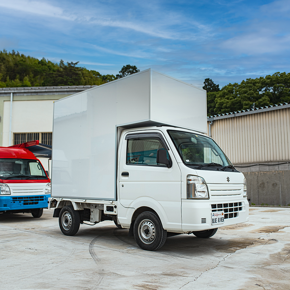 キャリートラックキッチンカーNO5右斜め前画像