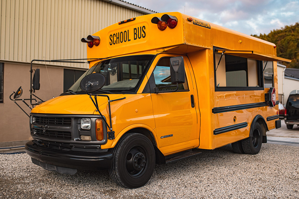 シボレーエクスプレスキッチンカー1123アイキャッチ画像