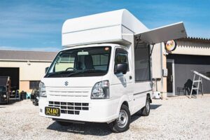 キャリィキッチンカー白0604アイキャッチ画像２